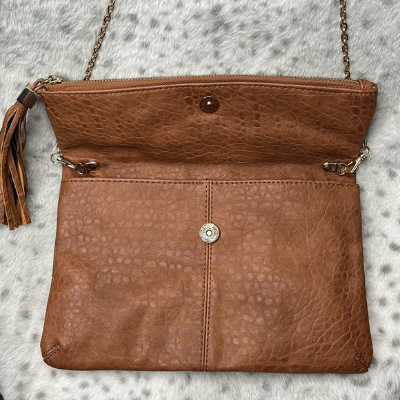 Super Cute Brown Oversized Clutch w / Removable Chain - Picture 2 of 9